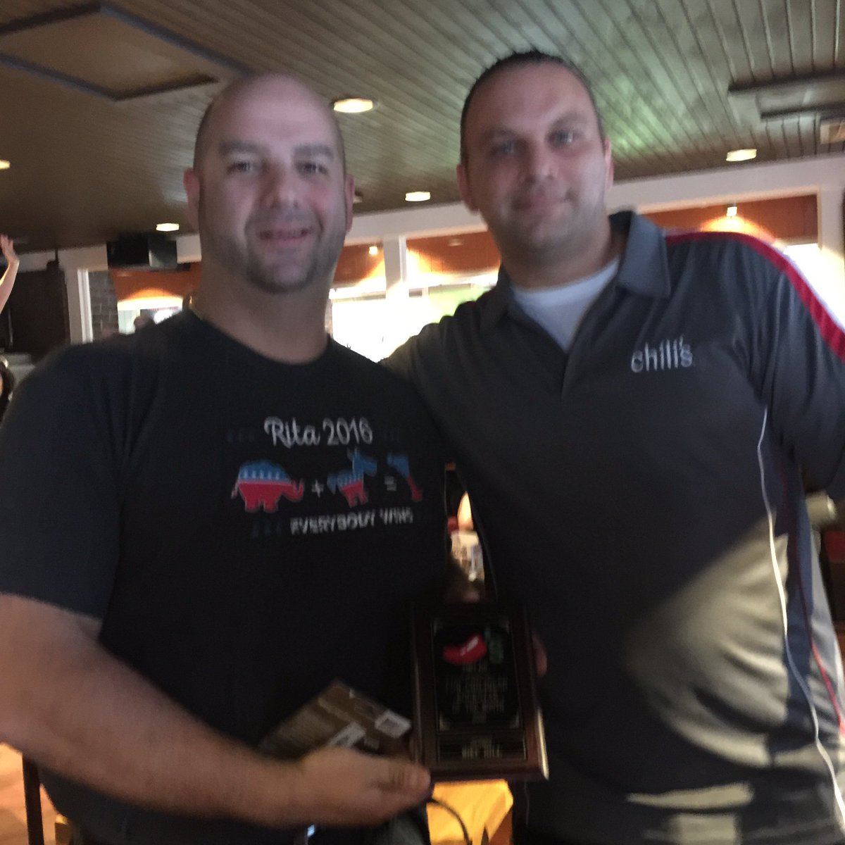 Jorge00007's tweet photo. @ChilisJobs @dougcomings @BDmac81 @mdemaio12 @whitr_laura #futurebar #TMrecognition https://t.co/EyCdAEueEU