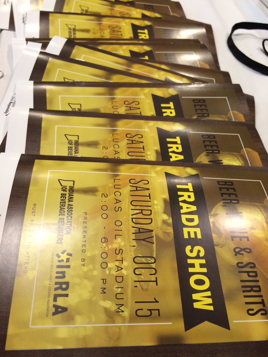 BWSShow's tweet image. We are at @LucasOilStadium ready for the #BWSshow! RT if you're joining us today!