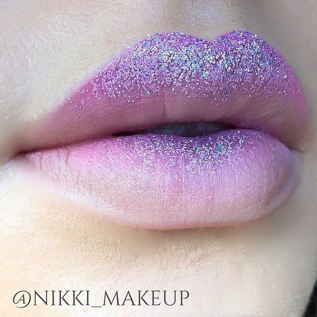 fashionviralnet's tweet photo. Makeup Ideas: #ShareIG Snow-frosted lip via @nikki_makeup! ❄️ Using D'Lilac &amp; Airborne Uni... - - https://t.co/BuflU4NYNn https://t.co/mgSRdyJeiR