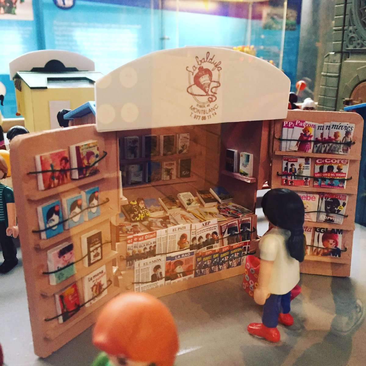 ClickPatum's tweet image. El comerç local de #montblanc és present a #Clickania2016 en format miniatura! No us ho perdeu!!