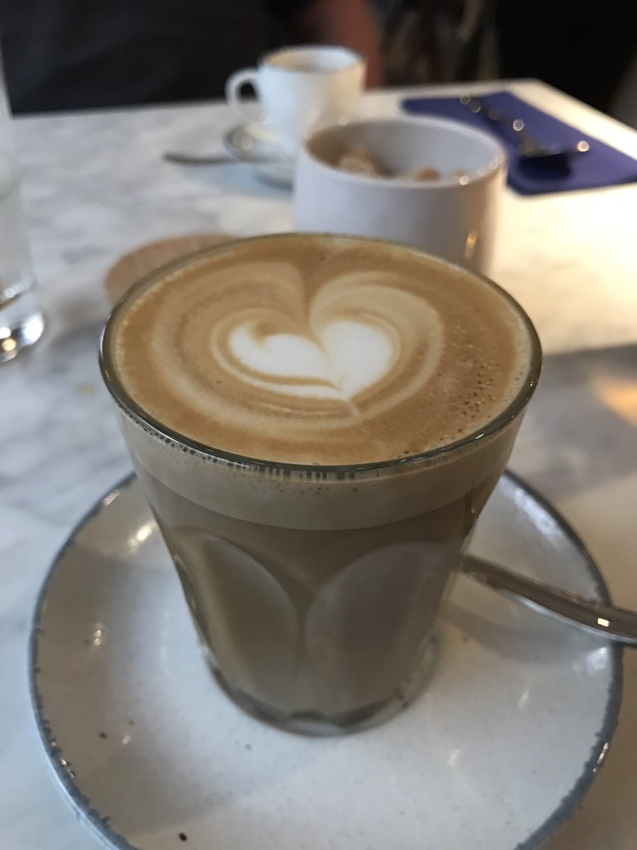 iJayB8's tweet photo. @BullittBelfast first day open! WAOOW outstanding service and food #Belfast #perfection 👌🏻 https://t.co/FXruhAFVqt
