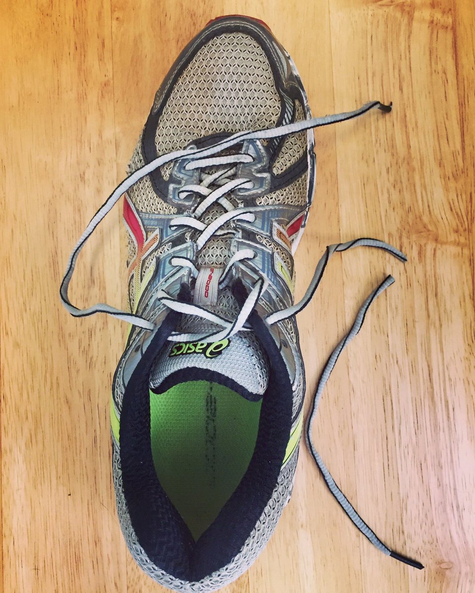 BHacker98's tweet photo. "A shoestring budget...but the shoestring is broken" blogpost https://t.co/qa0tptX3UV #triathlete #triathlon #swimbikerun #thetriumphproject https://t.co/IDRFxPwP7Q