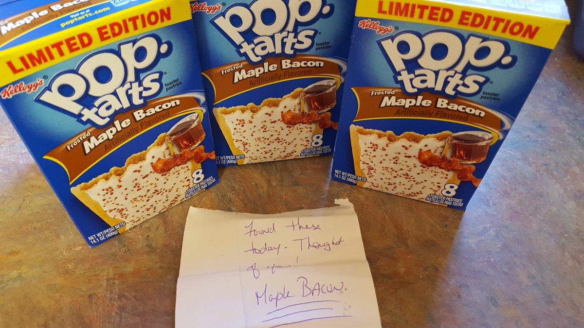 Coach_Provost's tweet photo. Thanks to whoever left the maple bacon pop tarts for me!!! That's the team's favorite play for corners!! #MapleBaconPancake 😁 https://t.co/5nv1ImUABc