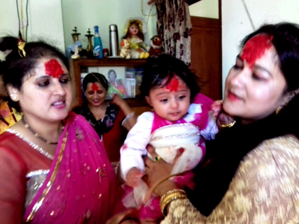 rajivkhanals's tweet photo. ✌✌Family gathering was the most loved😍😍 part of my #Dashain2016. Spend quality time with family and accept blessings ✋✋from elders.��🌹✌✌🎁🎁 https://t.co/P6Z9Gp1gUT