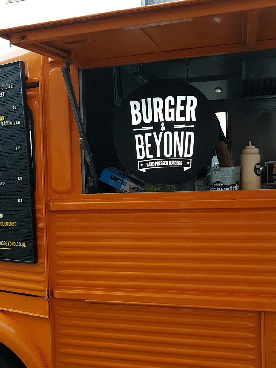 LadsCooking's tweet photo. Big up @burgerandbeyond reserving me the last cliff. Very good indeed. https://t.co/NMisogdKaW