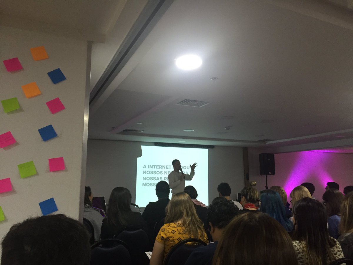 Maiara Trombini tweet media