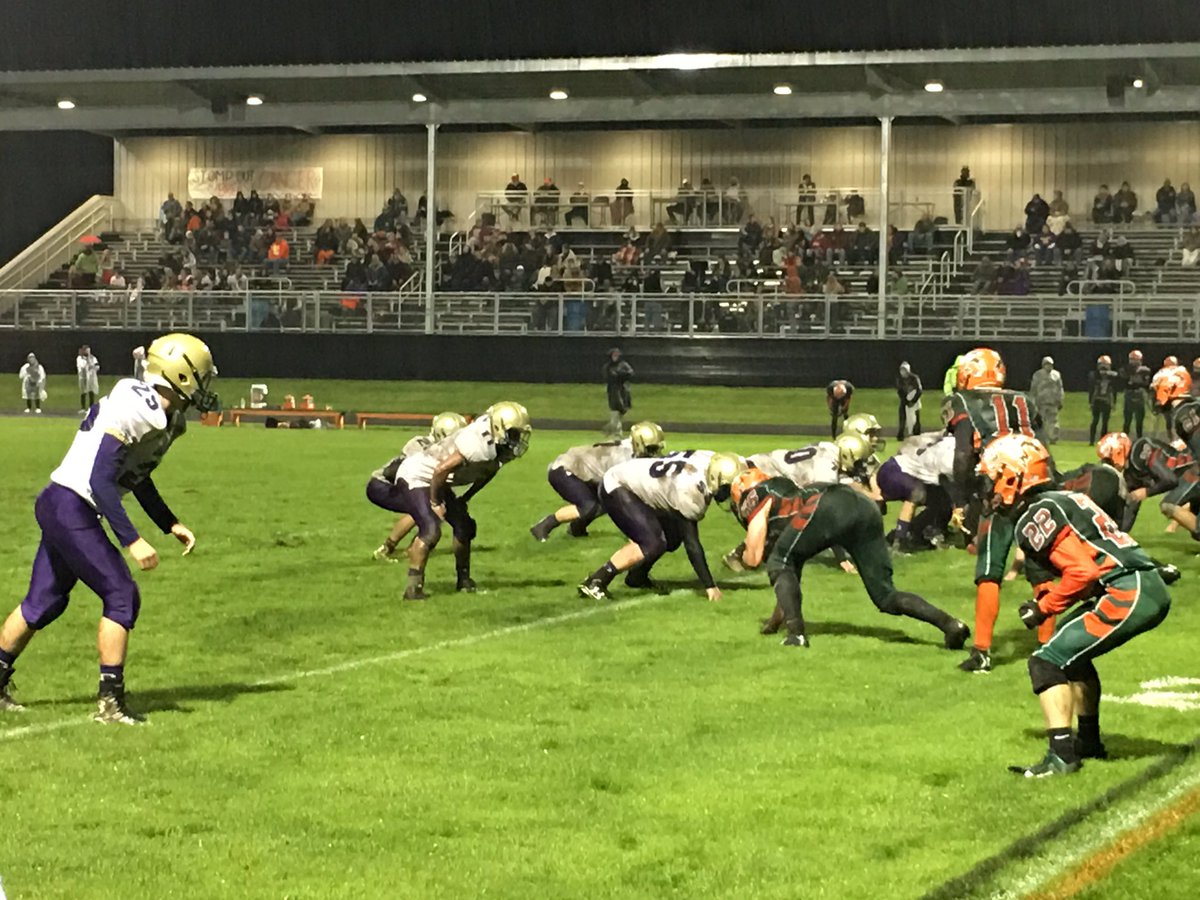 DennisBower1's tweet photo. With the win Ony guaranteed a playoff crossover game!  So proud to be a Logger 👏👌👍 https://t.co/UQMBXrGTYd