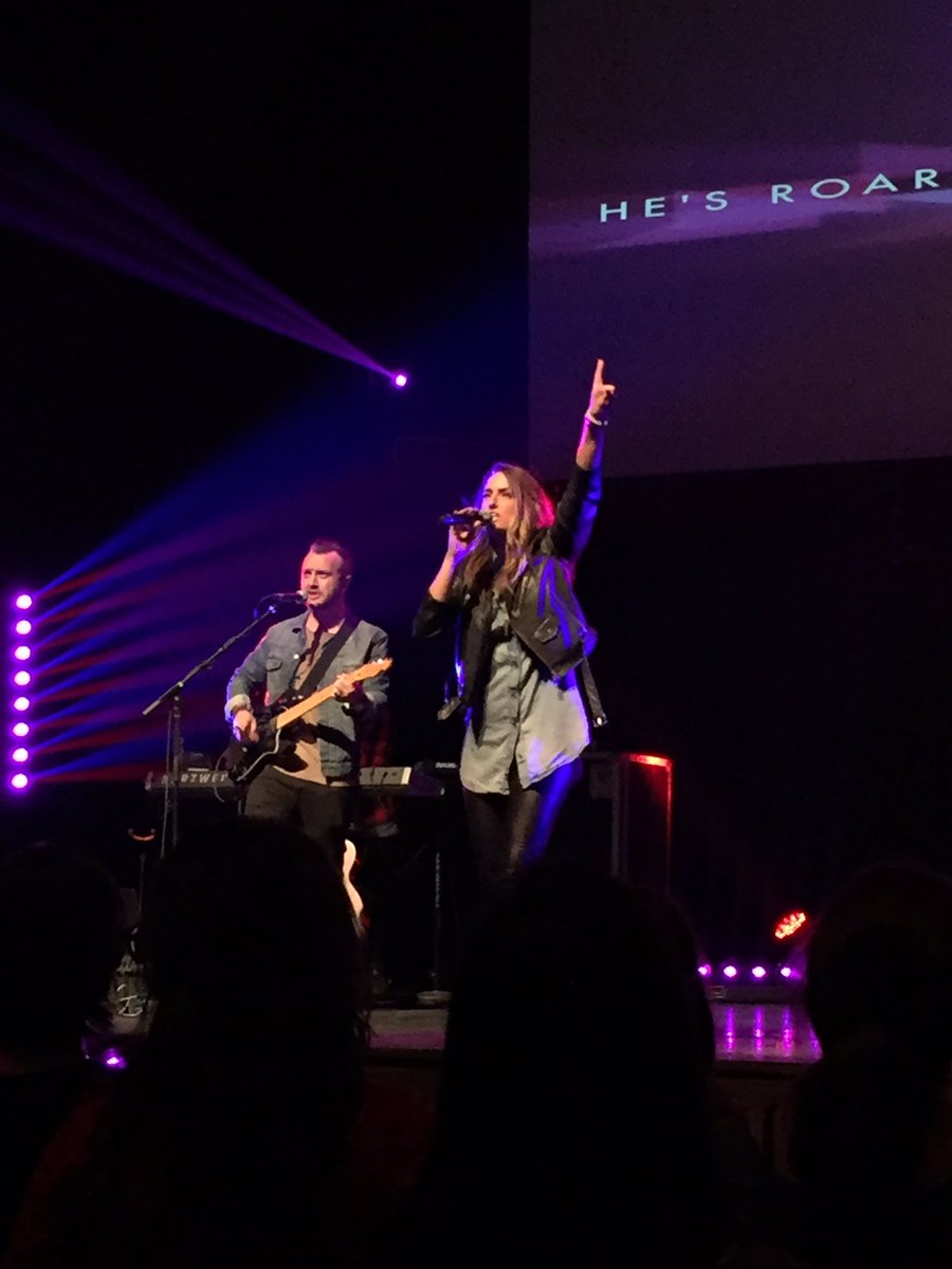 Loving worship with <a href="/BrookeNicholls/">Brooke Nicholls</a> at #changeconf16