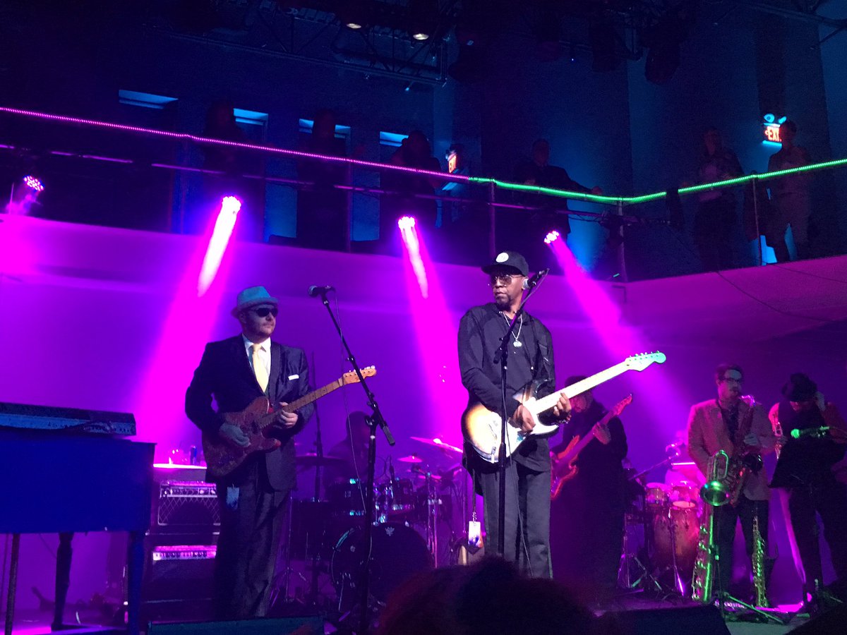 MarjorieReinoso's tweet image. We were blessed with so much talent in one room! #DanceOnTilDawn2016 @GSHARPandTheBiz @andrecymone @therealshelbyj @Judith_Hill @PRNFamily