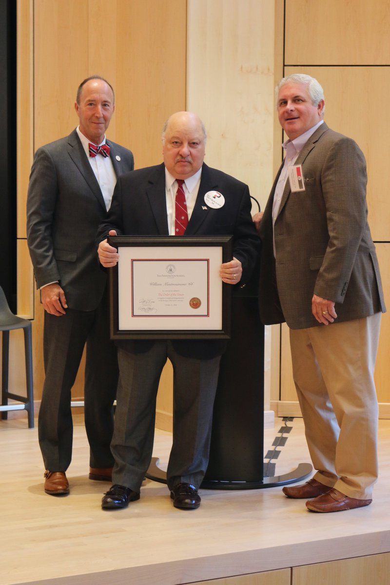 tps_news's tweet image. Award-winning playwright, screenwriter, producer, &amp;amp; 2016 Order of the Tower awardee William Mastrosimone '66 spoke at the School on 10/15.