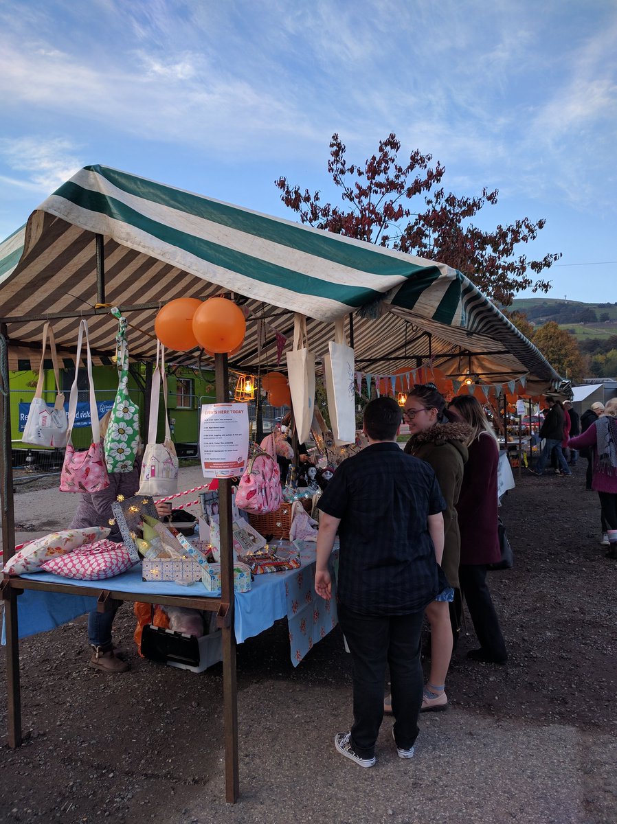 Good times are being had in #Mytholmroyd - join us at the#MAF16 Night Market at the Community Centre