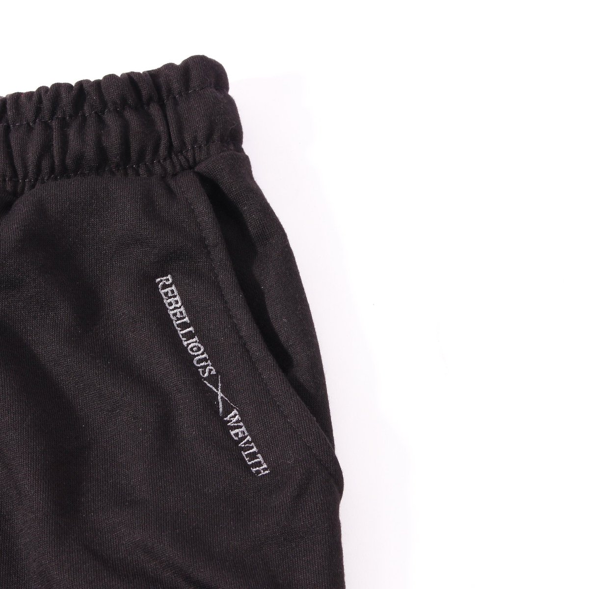 rebelliouswlth's tweet image. RWLS fleece #joggers. Get a pair at rebelliouswealth.com #rwls #fashion #streetwear #hypebeast  #karmaloop #mensfashion #lifestyle #pic