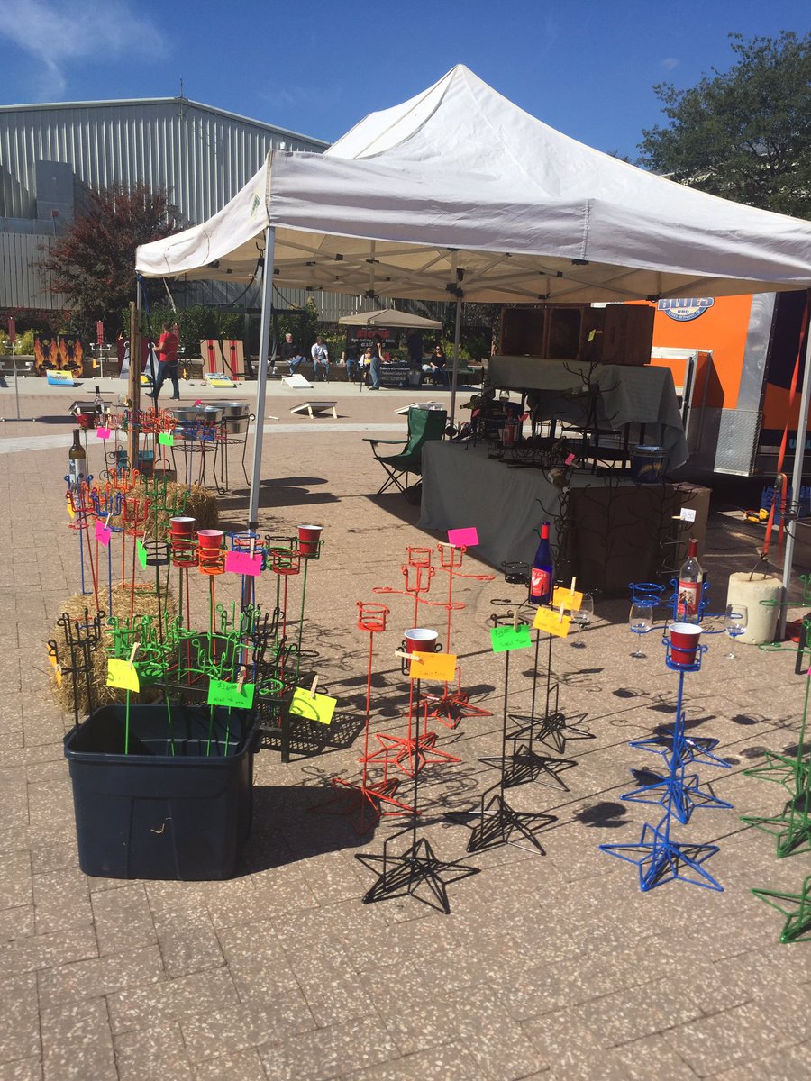 brewholders's tweet image. Nice warm October fall day  and BREWHOLDERS is setup at Delaware Wine and Beer Festival at the Delaware State Fair Grounds come see us!!