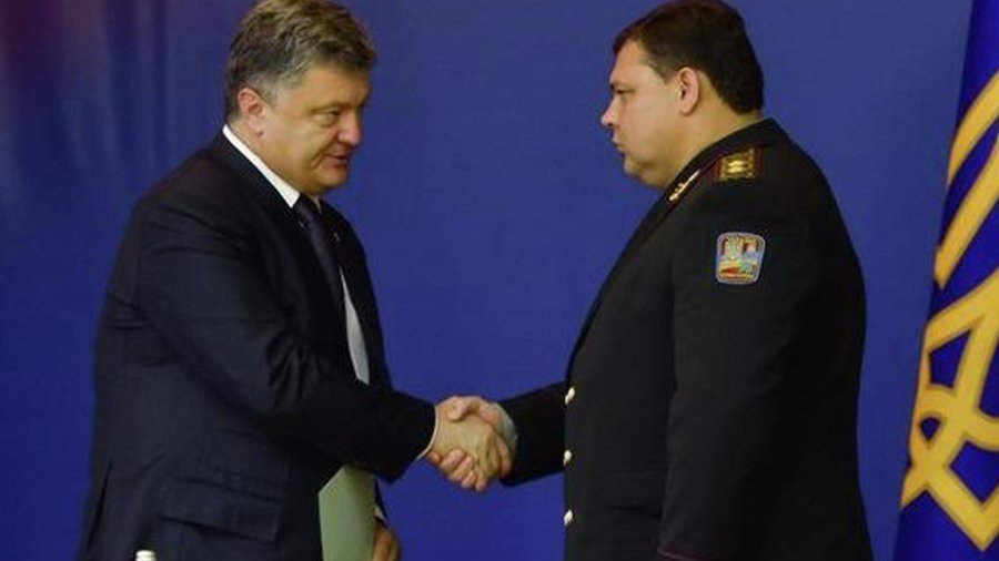 Порошенко присвоил специальные звания ряду сотрудников Нацполиции - Цензор.НЕТ 2759