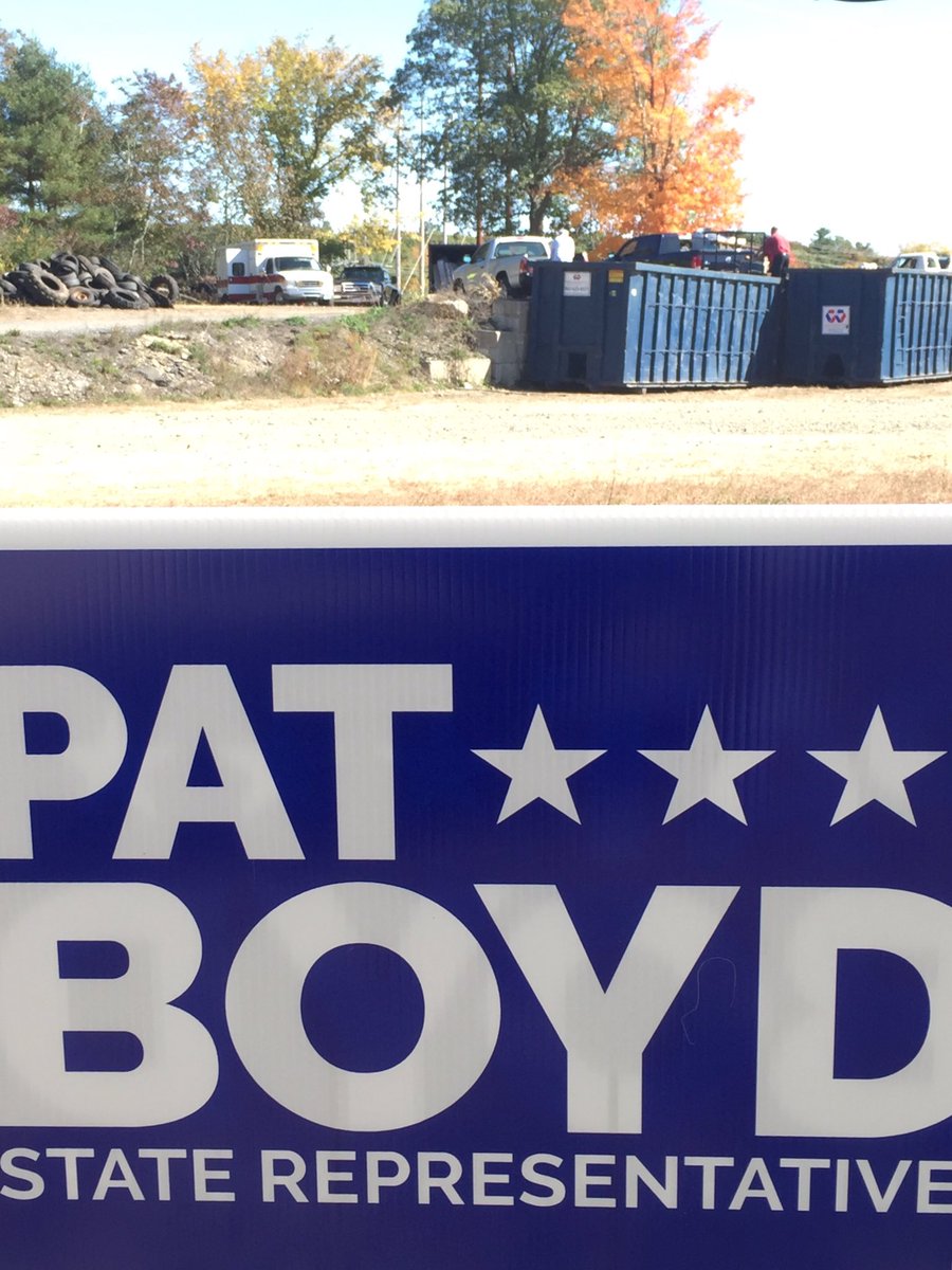 RepPatBoyd's tweet photo. Great conversations today at Bulky Waste Day in Pomfret. Thanks to everyone who stopped to talk #Boyd2016 https://t.co/4eeq76rwOw