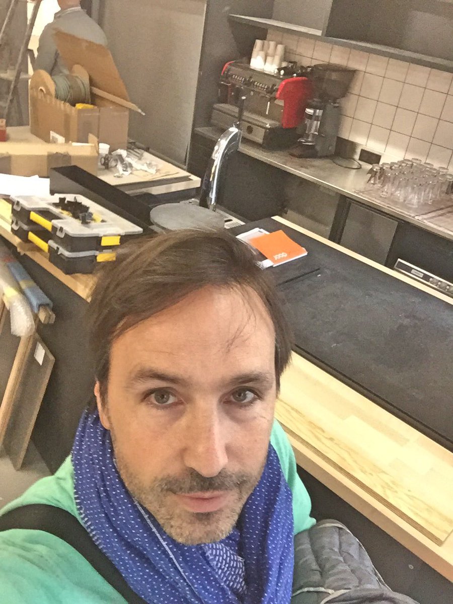 Samedi 18:30, oui @Nextdoor_fr issy 2 et @Nextdoor_fr café sera bien ouvert lundi 8h ;) #bravoauxequipes <a href="/LDebreuilly/">Leo debreuilly</a>