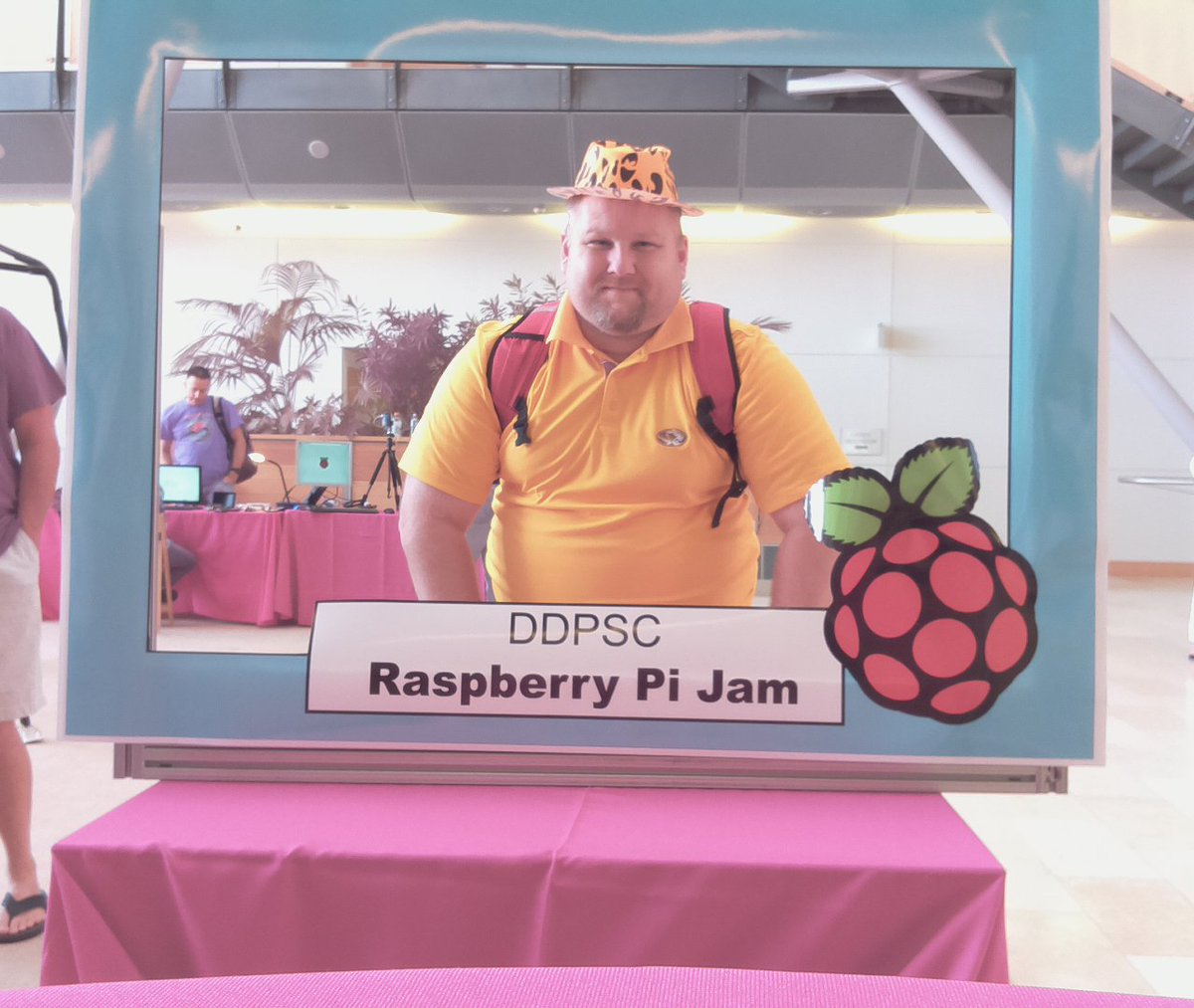 DDPSCmaker's tweet photo. Photo captured by @DDPSCmaker at #STLRaspberryJam 12:07:14 on 15/10/2016 https://t.co/KhIVG0dJXX