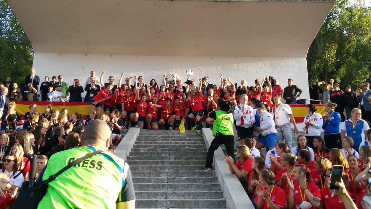 AWARDS CEREMONY 1st Place <a href="/ferugby/">España Rugby</a>  #REWC2016 <a href="/rugby_europe/">Rugby Europe</a>