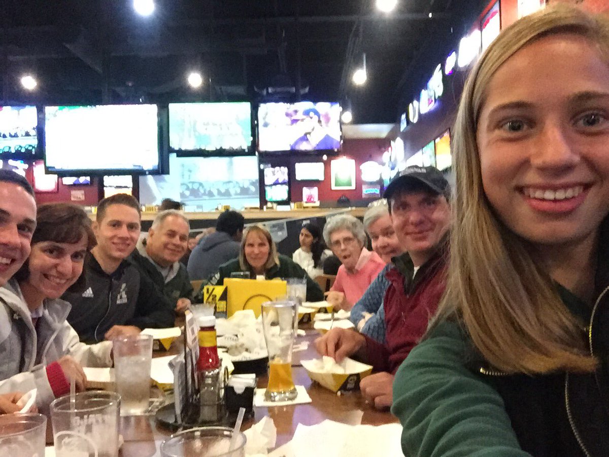 TJBELLOMO's tweet photo. Post game celebration at Buffalo Wild Wings https://t.co/RO7L3VahZm