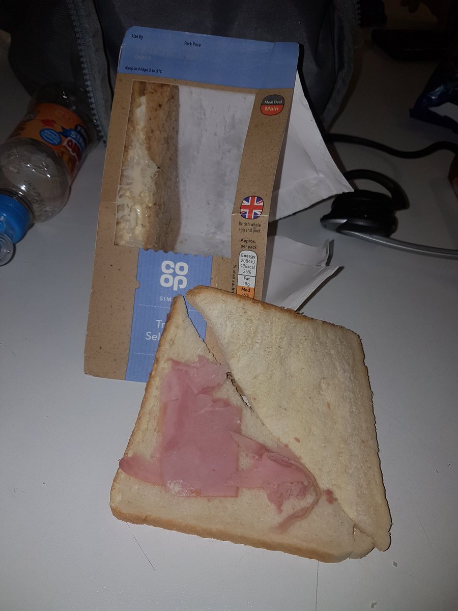 samhenry1990's tweet photo. Was looking forward to my ham sandwich out of my triple selection at work today! Abit tight on the ham @coopukfood https://t.co/84eVEW3ev9