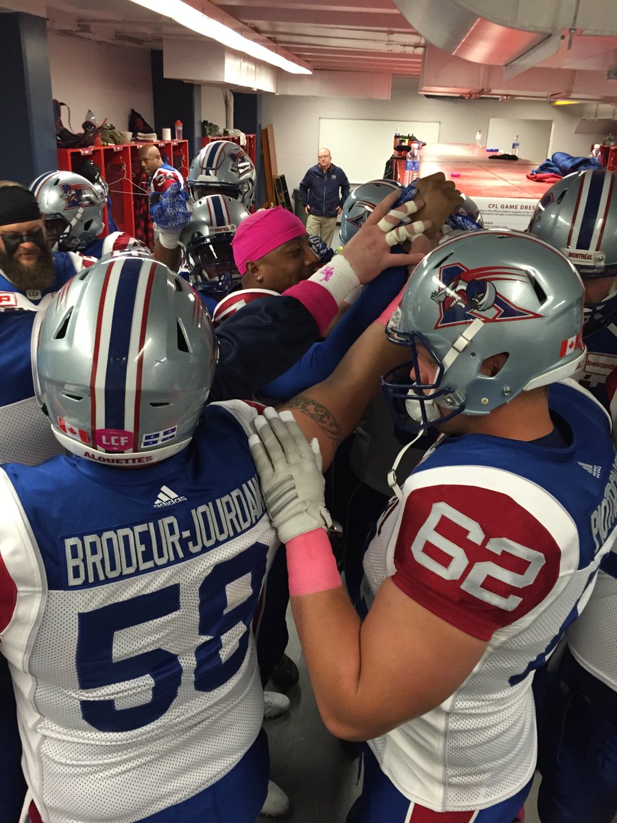 MTLAlouettes's tweet photo. Les joueurs sont prêts, et vous? // Players are ready, and you? #AlsMTL https://t.co/X1SgOiNDMo