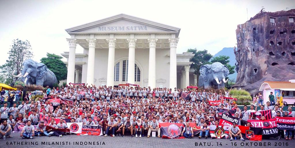 Kalian luar biasa...