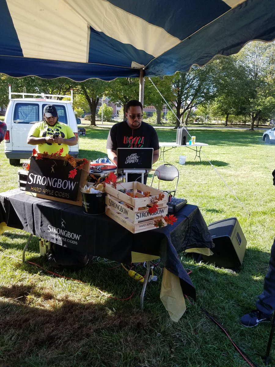 This Drunk Bitch tweet media