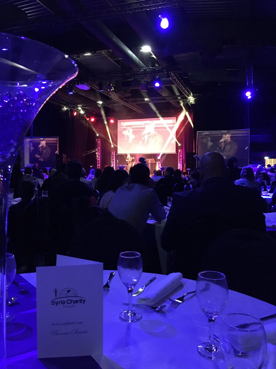WiamBerhouma's tweet photo. Plus de 700 personnes au Gala organisé par @SyriaCharity, pour récolter des fonds pour la #Syrie . Bravo ❤️ https://t.co/ZrikaFCuLF