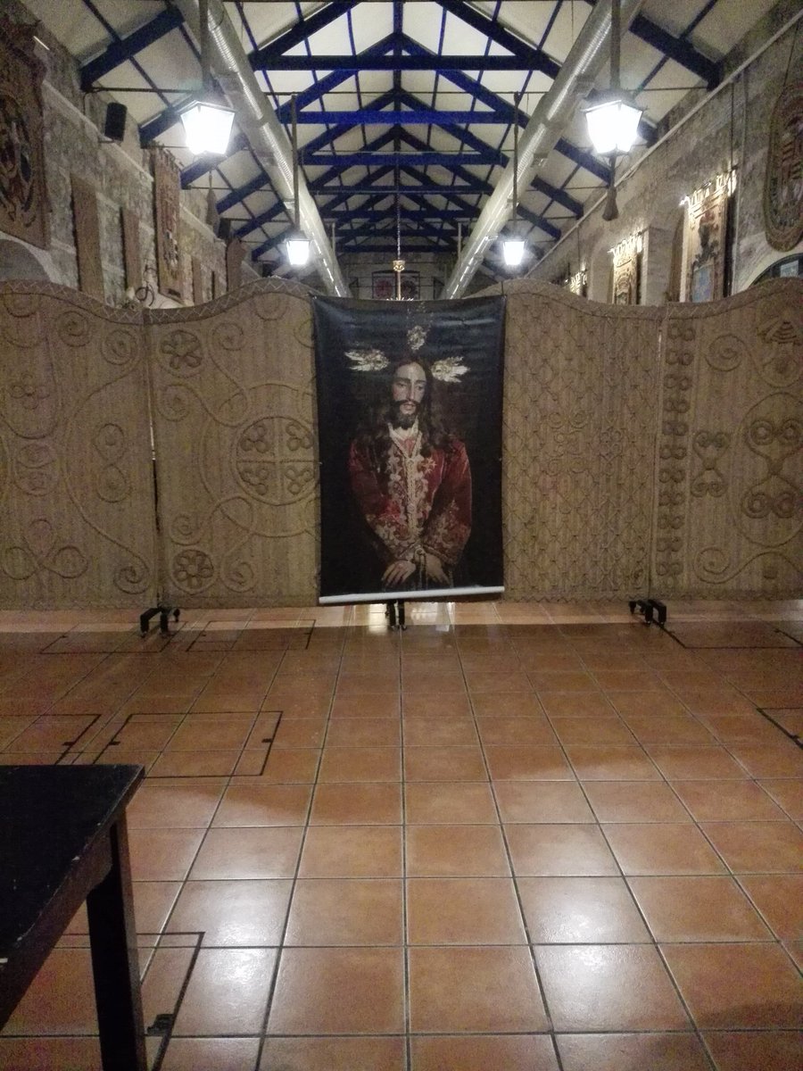HdadJesusPreso's tweet photo. En breves comenzaremos con nuestra Cena de Hermandad, ¡Os esperamos en el Museo del Aceite a partir de las 21.00h! https://t.co/fdqJpAhxMn