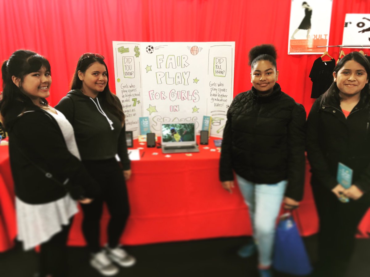 FairPlay4Girls's tweet photo. @worldwidewomen4 #WWWFestival celebrating girls and equity in sports! Go #titleix & #fairplayact! https://t.co/wCe81afoBM