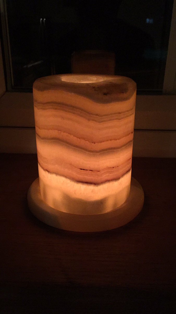 sastuk's tweet photo. Let's light up twitter #BLAW2016 #WaveOfLight https://t.co/QVHvo6eRA5