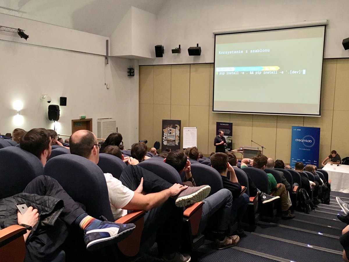 vi4m's tweet image. Always build on the good foundation! @ar4s_pl speaking about battle tested, professional app setups on #pyconpl2016