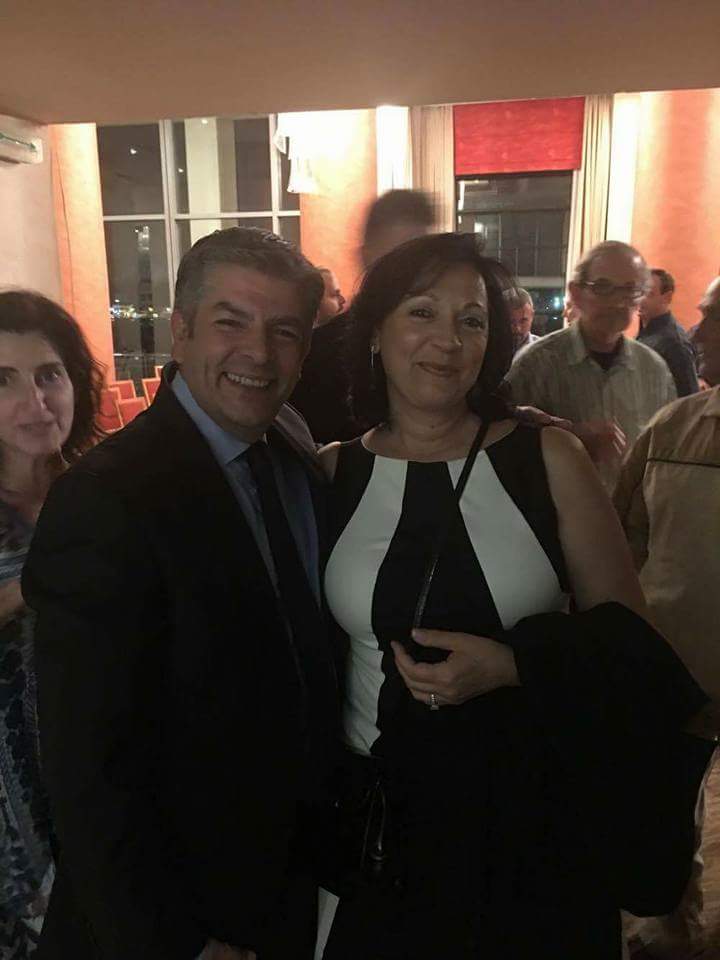 papatheodorou_t's tweet photo. Συγκέντρωση @pasok στην Χιο &amp; ομιλία της Προέδρου @FofiGennimata με παλμό και συμμετοχή. Ξανασυναντιόμαστε και τα χαμόγελα επανέρχονται! https://t.co/M0qEDSgWDF