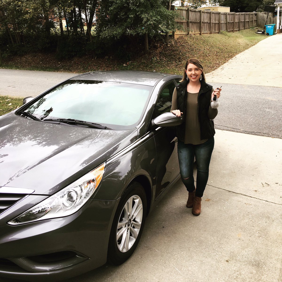Taylorrbugg_'s tweet photo. Everyone say hello to Delilah!😍 made my first "adult" decision today and bought a car! 😍😄 https://t.co/y7GdCTTBaN