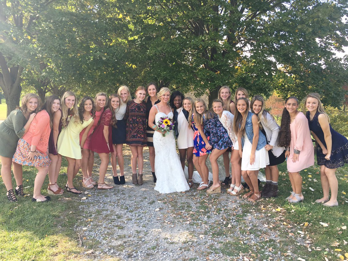 Congrats Coach Jaime!!!! Thank you to the girls that came to the ceremony... it was awesome to see you!! ❤️😍👰🏼