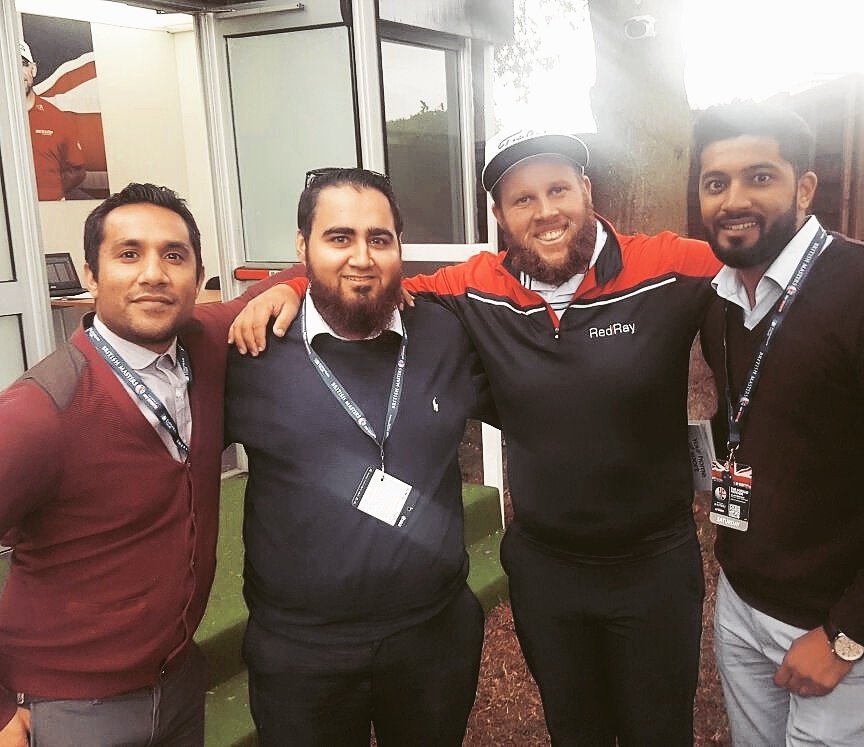 Ballerssmc's tweet photo. Huge Respect to @BeefGolf Many thanks for the autograph and picture today. Good luck in the future. Will follow your journey! https://t.co/OAFM2SNpMU