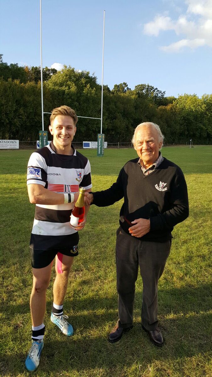 BedfordAthletic's tweet image. 1st XV through to the @EastMidsRugby Semi Final, defeating @OfficialKRFC 29-12, MOM goes to fan favourite @woody_999 #montheath #playboy