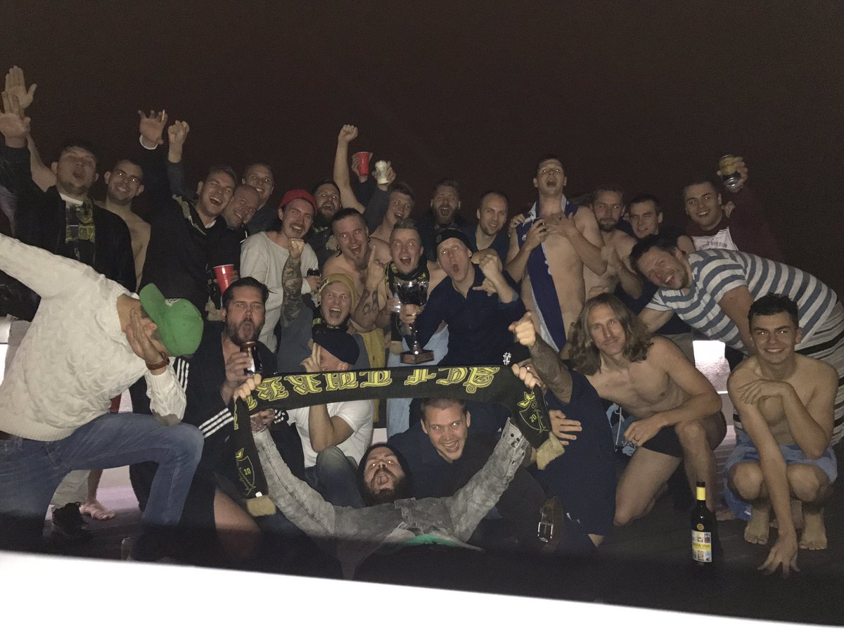 Terkkuja saunaillasta. Myöhemmin kohteena <a href="/Bar4Turku/">Bar4 Turku</a>, äidit ja tyttäret piiloon. #TURKU