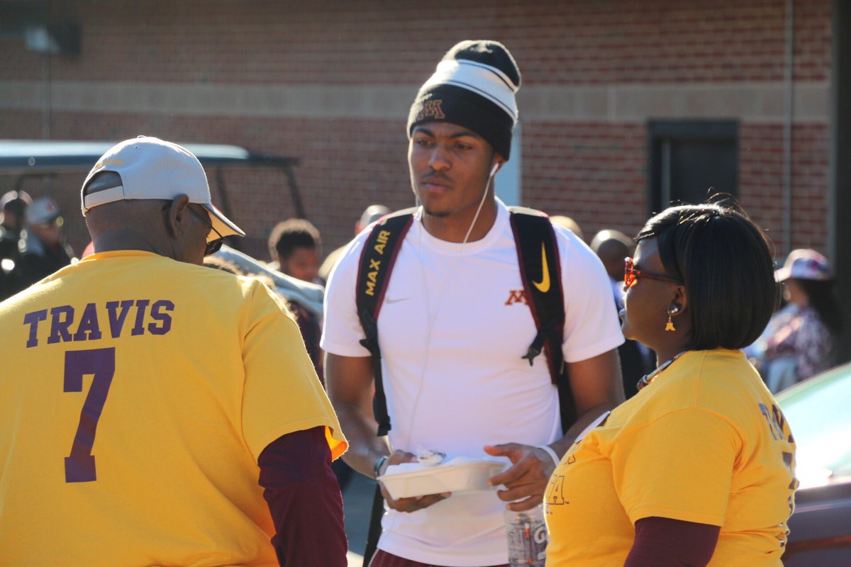 GopherFootball tweet picture
