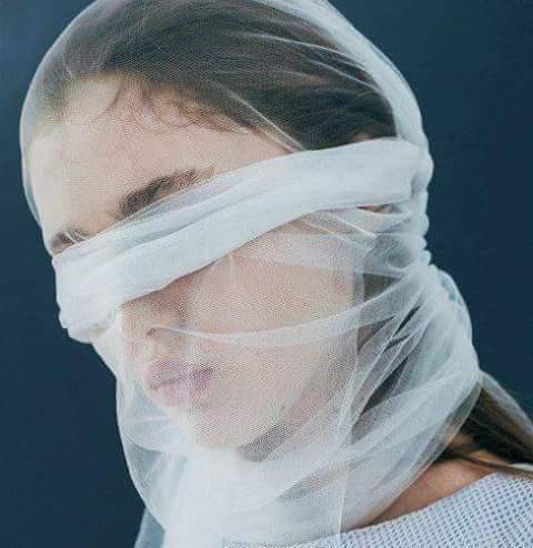 #اربع_مشاريع_ناجحة_في_العراق
1-رجل الدين -2-الطبيب -3-المقهى -4-العراف
#لأن_الاغلبية
  جاهل       مريض        عاطل        متخلف