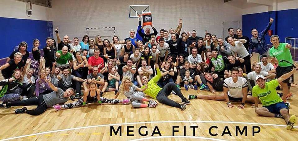 MissMayaG's tweet photo. Mega Fit Camp 😃💪➡️ more than 100 people 😊 
Your life is a result of the choices you make 😊 #healthylifestyle #result https://t.co/896KVBctZ9