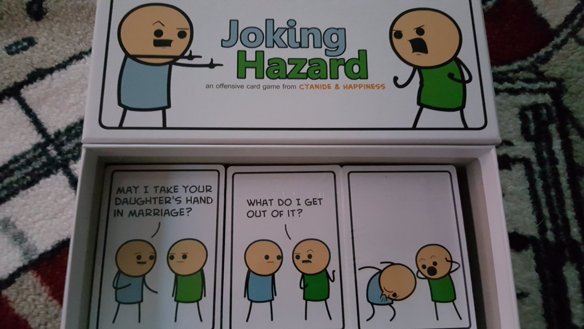 PrognosisFatal's tweet photo. I just received my Joking Hazard game from @Explosm 's Kickstarter Campaign, and I'm assuming this was intentional! Well Played. https://t.co/eOR41Fhh3e