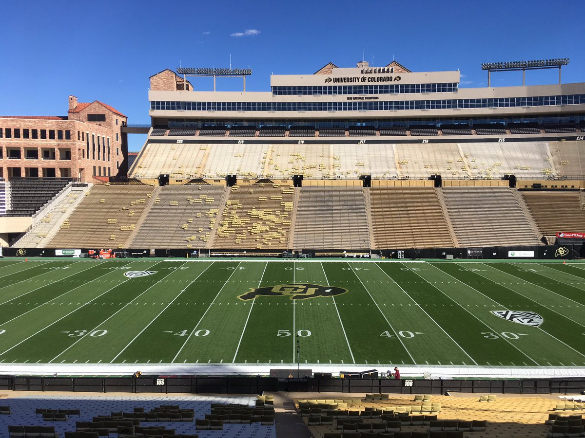 CUBuffsTurf's tweet photo. Folsom ready to rock for @RunRalphieRun and @FootballASU #CUin60 #GoBuffs @CUBuffsGameday @cubuffs #beatASU #avoidthestampede #GetInEarly https://t.co/vnnBMu7aXg