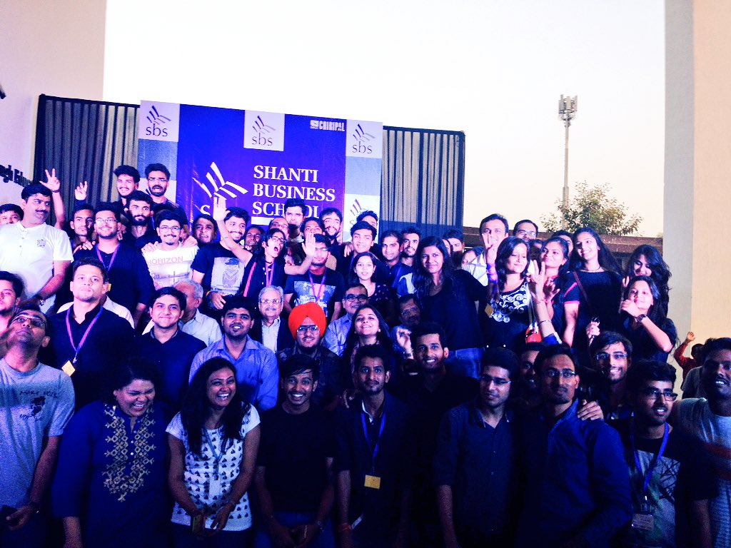 Official_singh1's tweet photo. #Alumni #meet at #shantibusinessschool  @DevinaSarwatay  @ryan_simmons95 #awesome #seniors #fun #masti https://t.co/fZrbhlWcPu