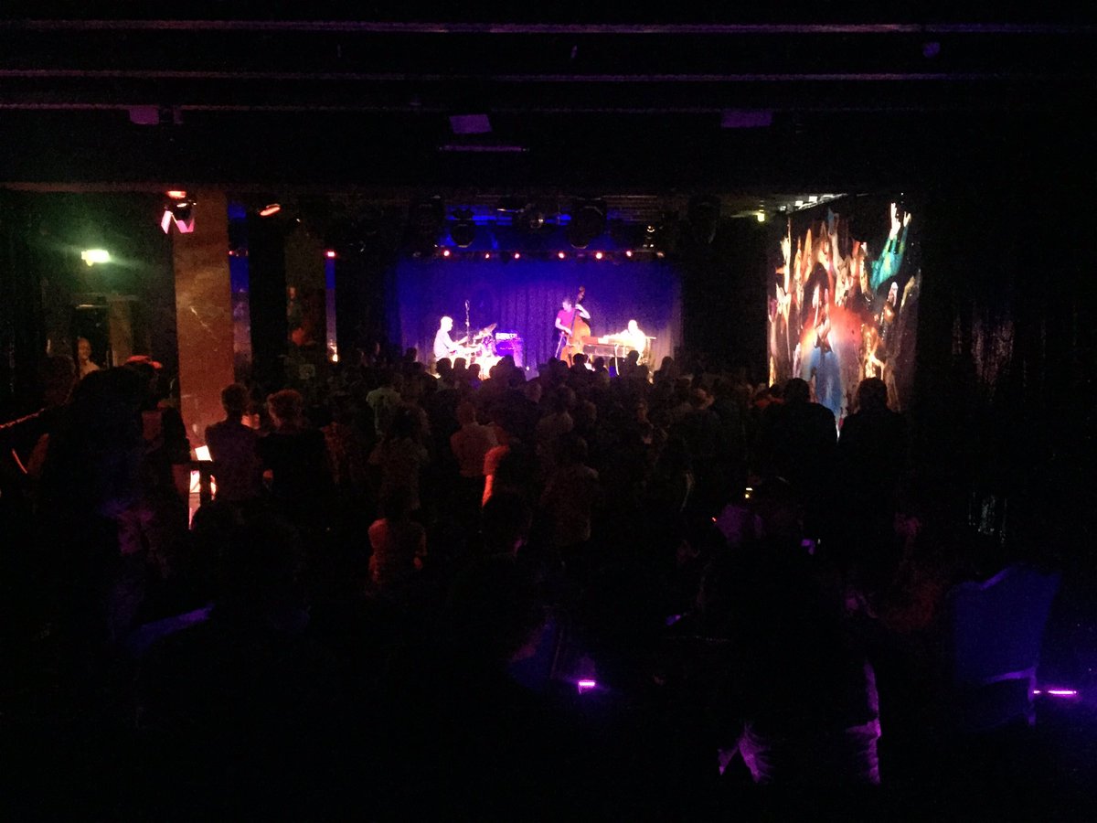 stagesurfer1's tweet photo. #Jazzmusik zum Ausklang des steirischen herbst im #clubpanamur mit Hailu Mergia, Tony Buck &amp; Mike Majkowski. @stherbst @spielstaetten https://t.co/l1QQ56j4K6