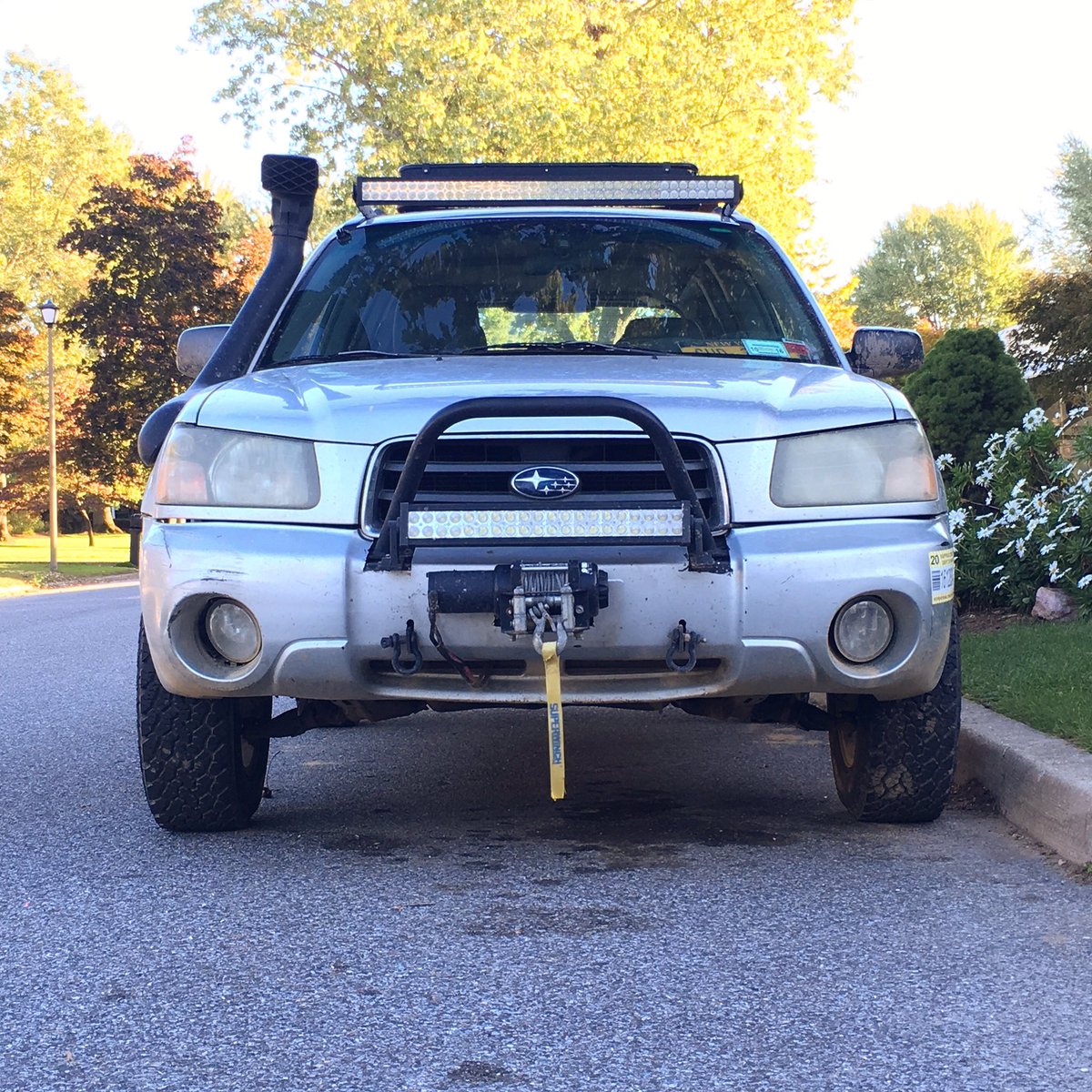 JESSESAYRE's tweet photo. #SubaruDBoy #Subaru #SubaruForester #SG5 #AWD #sumoparts #2inchlift #generalgrabberat2 #snorkel #lightbar #superwinch #roofrack https://t.co/xGePLFvcnf