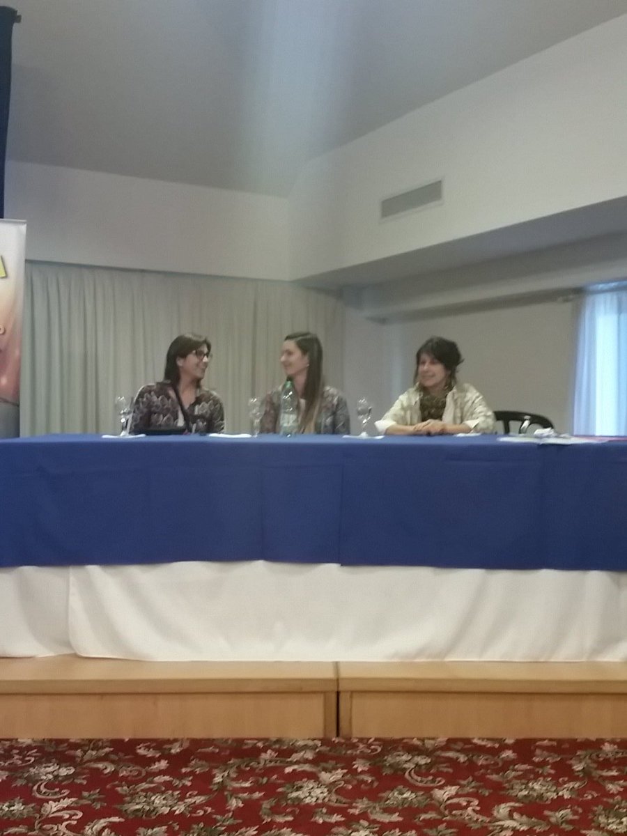 TdahCongreso's tweet photo. Mesa redonda: posibles tratamientos #tdah16 https://t.co/vjac4FwFhd