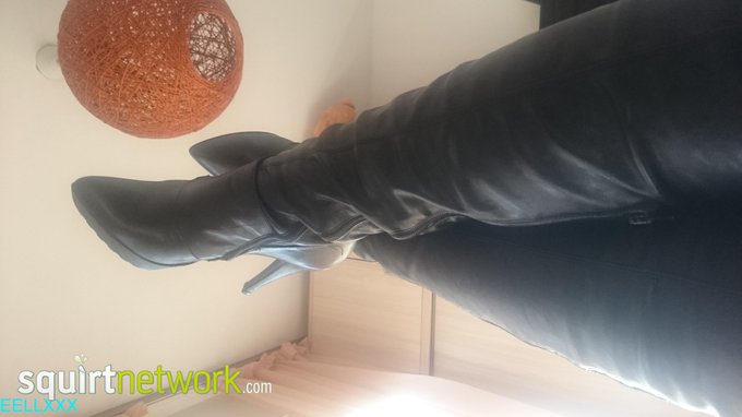 LIVE NOW @_EELL_ #Boots #Strapon #Domination #FinDom #CEI #JOI #CEI #SPH https://t.co/zNKwD34xfG #SquirtNetwork