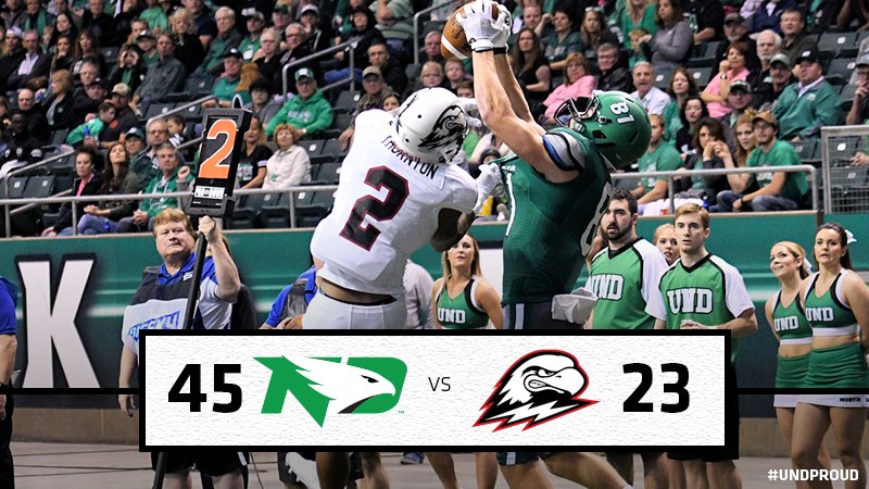 UNDfootball's tweet photo. Five-consecutive wins for the first time since 2007 to remain unbeaten in #BigSkyFB play. #UNDproud https://t.co/CcgYiLyNWs