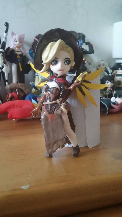 witch mercy figure